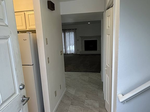 3rd image of 1551 Elcadore Dr #117