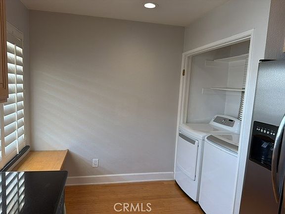 3rd image of 14647 Dickens St Unit 8
