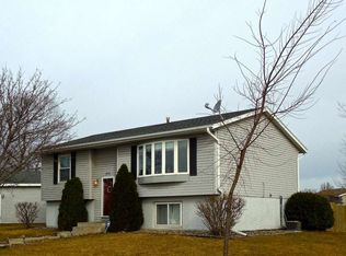 4231 9th St NW, Rochester, MN 55901