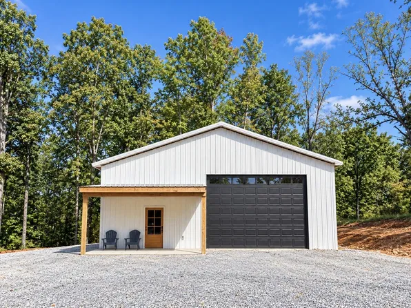 900 Norris Hollow Rd, Vanleer, TN 37181