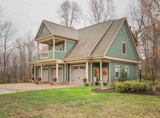 677 S Center Rd, Boonville, IN 47601