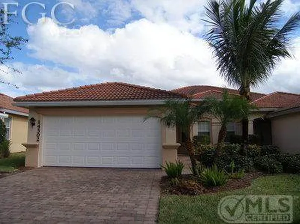 14302 Manchester Dr, Naples, FL 34114
