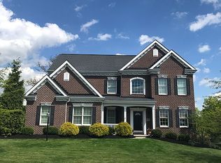 109 Springfield Dr, Sewickley, PA 15143