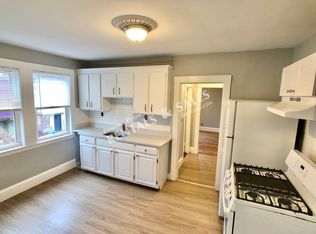6 Lesher St APT 1L, Boston, MA 02131