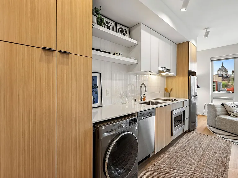 Alvera Apartments — Photo 46