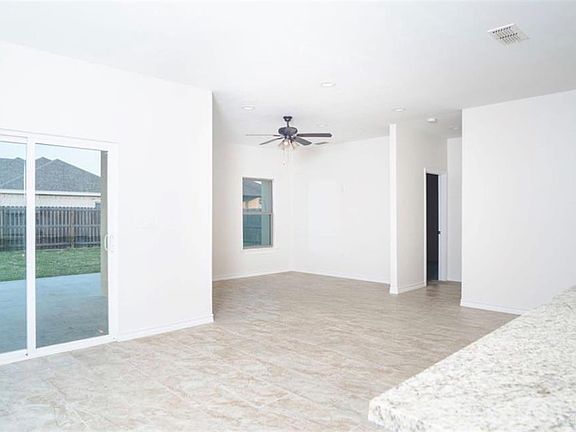 3rd image of 5421 San Roman Dr