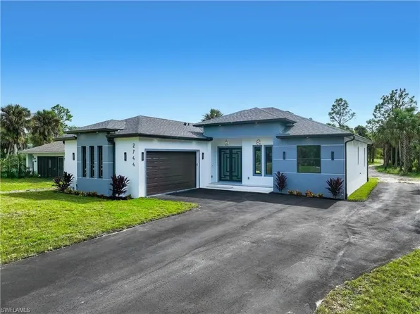 2744 8th AVE NE, NAPLES, FL 34120