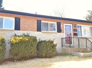 1109 N Hanley Rd, Saint Louis, MO 63130