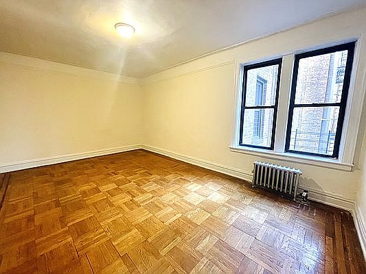 1st image of 4863 Broadway APT 3o