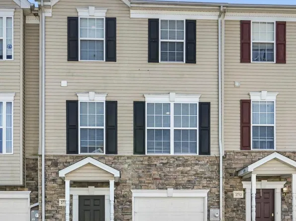 3711 Armory Ln #3711, York, PA 17408