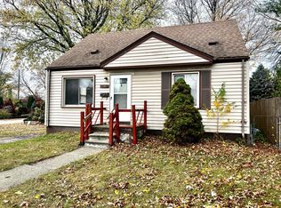 26457 Wolverine St, Madison Heights, MI 48071