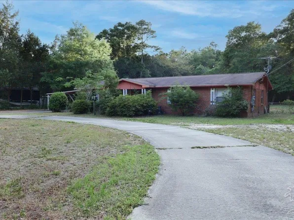 4237 Audiss Rd, Milton, FL 32583