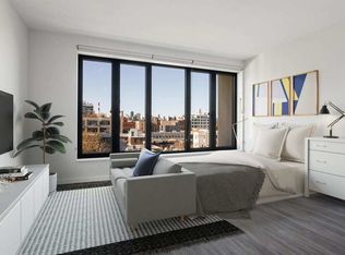 3811 31st St APT 2B, Long Island City, NY 11101