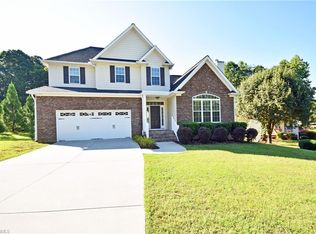 150 Silverthorne Ct, Winston Salem, NC 27103