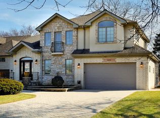 3204 Ronald Rd, Glenview, IL 60025