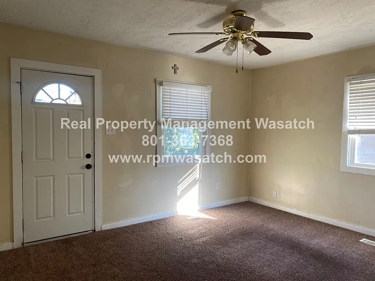 866 S McClelland St — Photo 8