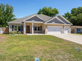 35 Highland Dr NW, Fort Walton Beach, FL 32548