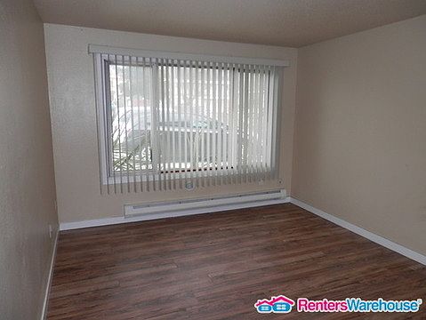 3rd image of 21917 30th Ave S