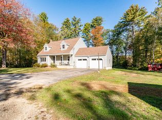 14 Vermette Ln, Springvale, ME 04083