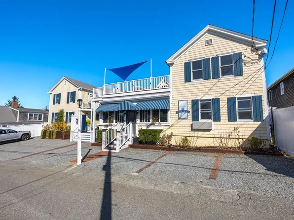7 Central St, Provincetown, MA 02657