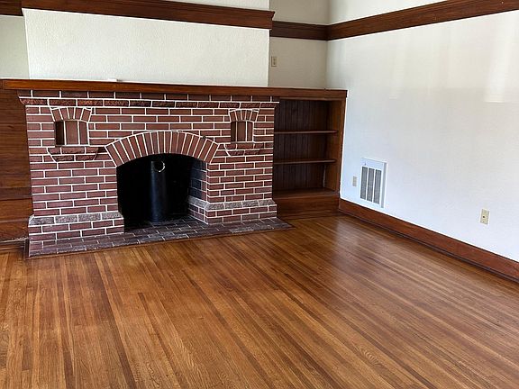 4th image of 25 Cotter St