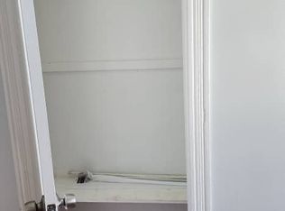69 Clews St FLOOR 2, Pawtucket, RI 02861