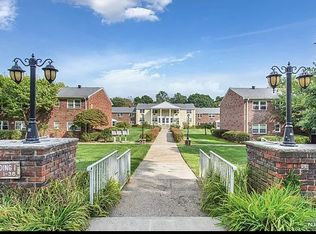 450 Island Rd APT 69, Ramsey, NJ 07446