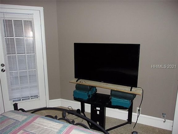 5th image of 30 Mathews Dr #514