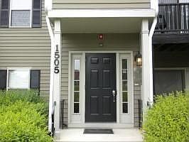 1st image of 1505 Raymond Dr APT 104