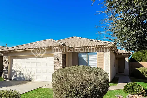 12506 W Lincoln St Photo 1