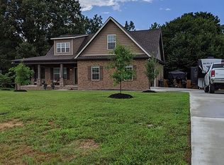 2234 Oak Hill Rd, Manchester, TN 37355