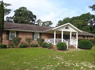 624 Washington Acres Rd, Hampstead, NC 28443