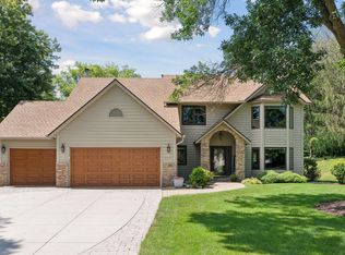 13216 Sheffield Ct, Burnsville, MN 55337