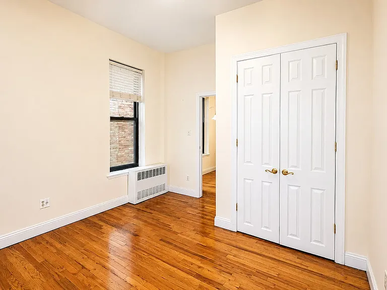 76 W 85th St #3B — Photo 3