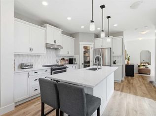 245 Cimarron Vista Way, Okotoks, AB T1S0L5