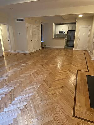 3rd image of 111 E 80th St APT 3A