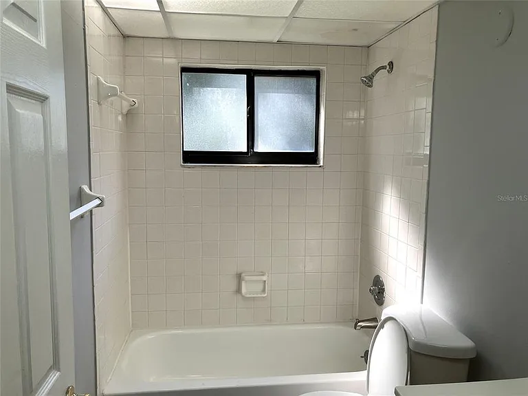 11703 Raintree Village Blvd #B — Photo 43