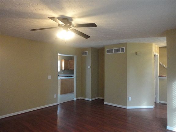 4th image of 2809 N Barnhill Pl