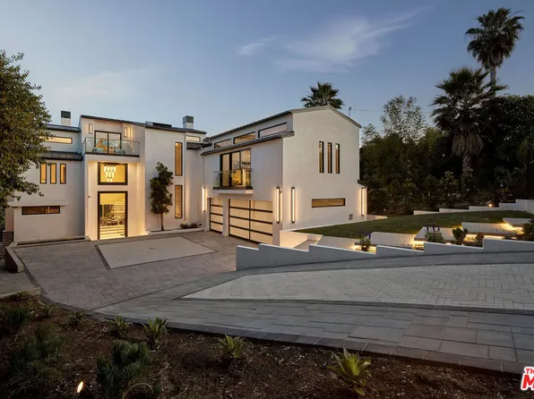 16838 Oak View Dr, Encino, CA 91436