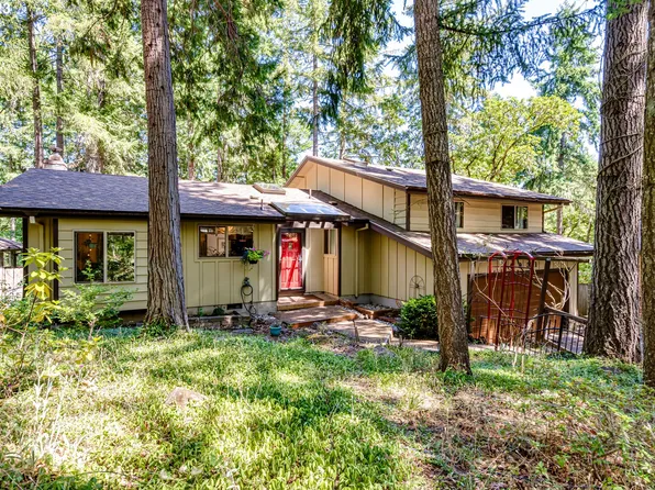 4931 Fox Hollow Rd, Eugene, OR 97405