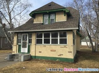 1221 4th St E, Saint Paul, MN 55106