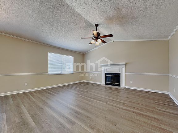 5th image of 5721 Jamaica Ln