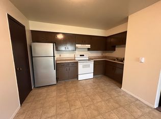 3240 Packer Dr APT 103, Racine, WI 53404