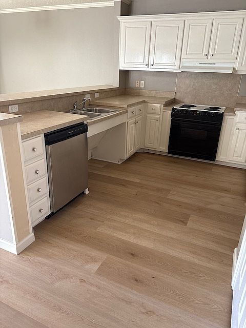 1st image of 1304 Avenue F #A