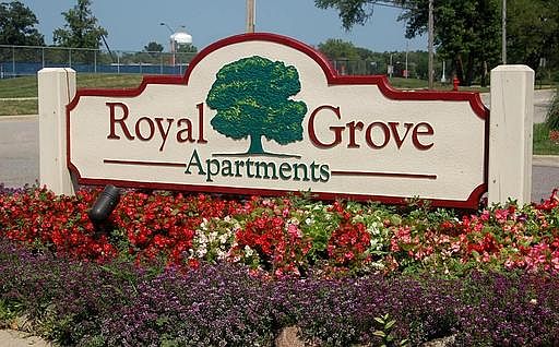 2nd image of 1108 Grove Ave APT F