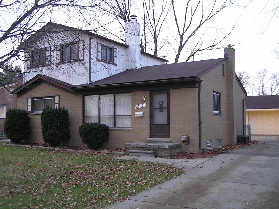 1st image of 32060 Washington St