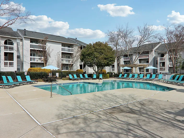 Greyeagle Apartments — Photo 15