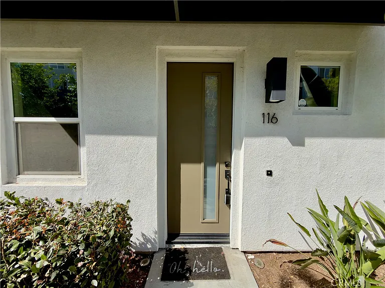 977 E Mason Ln #116 — Photo 3