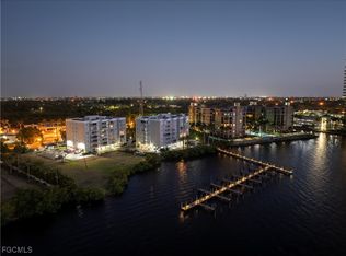 2885 Palm Beach Blvd #408, Fort Myers, FL 33916