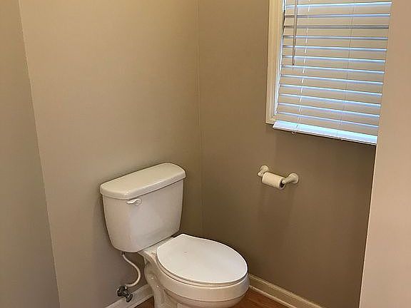 5th image of 4951 Unicoi Dr